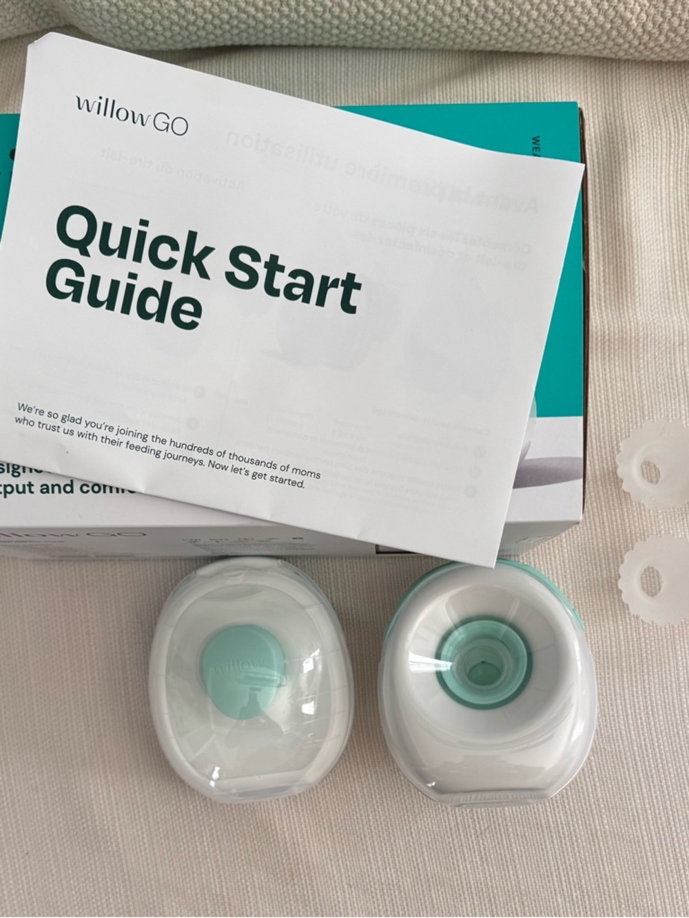 Willow GO Wearable Breast Pump Pair - Mint & White - Picture 3 of 3